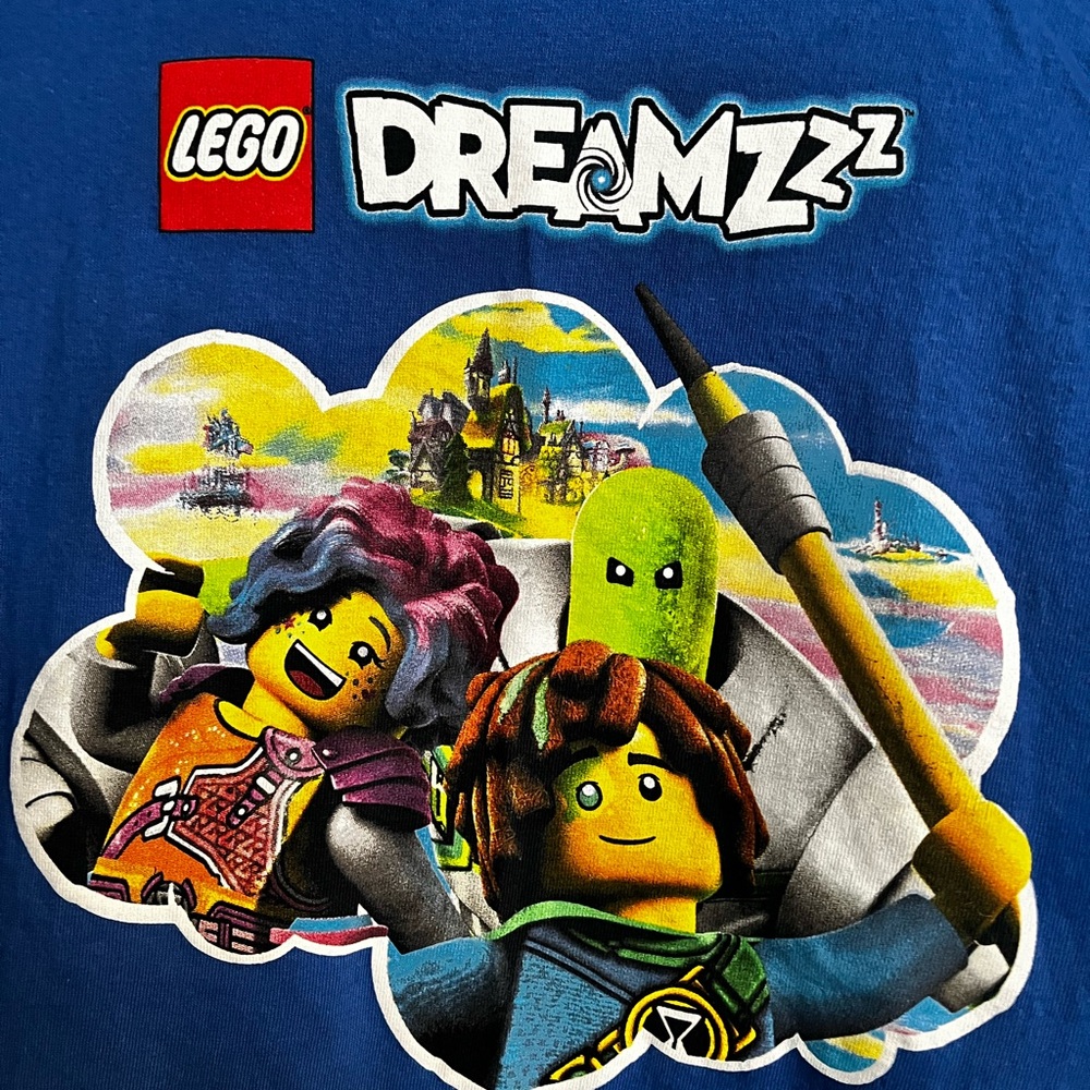 NEW! Gildan LEGO DREAMZzz Colorful Adventure Tee (Exclusive T-shirt)